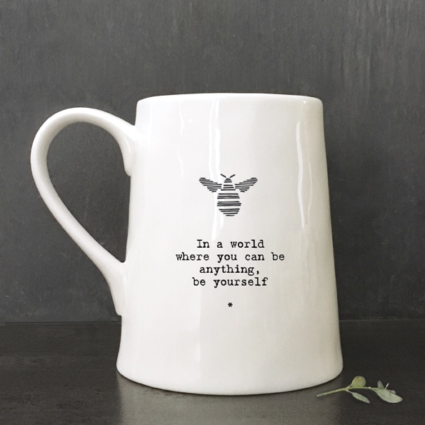 Bee Boxed Mug